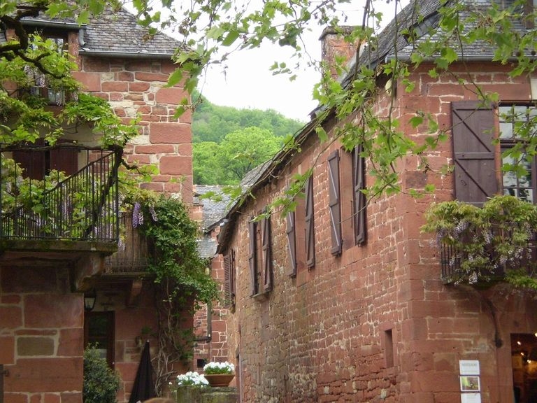 2008 05 Collonges la Rouge 04
